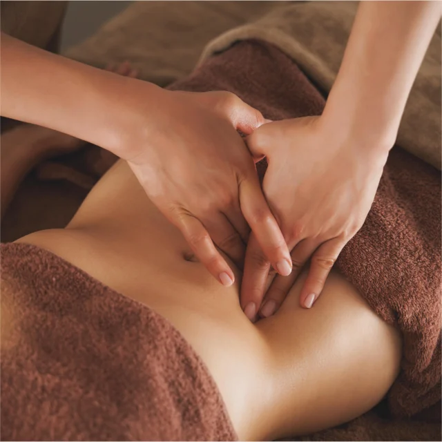 We understand the pressure and pressure point. Giving and leaving you with a rejuvenated and relaxed self. High end Balinese Home spa. Luxury at your doorstep.
..
.
.
#solacehomespa #balinesespa #luxe #dubai #homespa